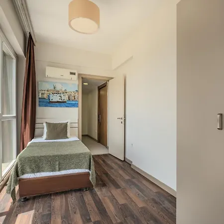 Prime And * Стамбул