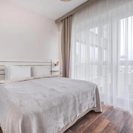 Apartment Prime And Istanbul