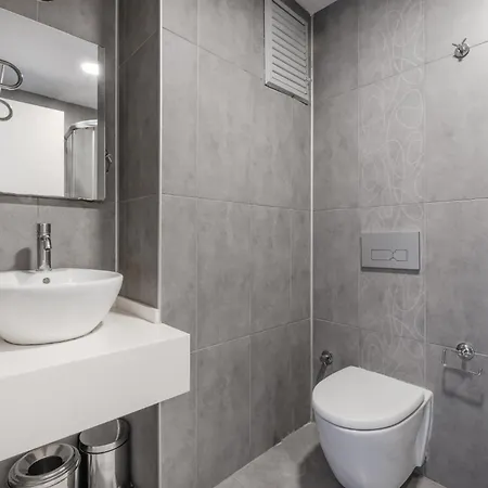 Prime And Appartement